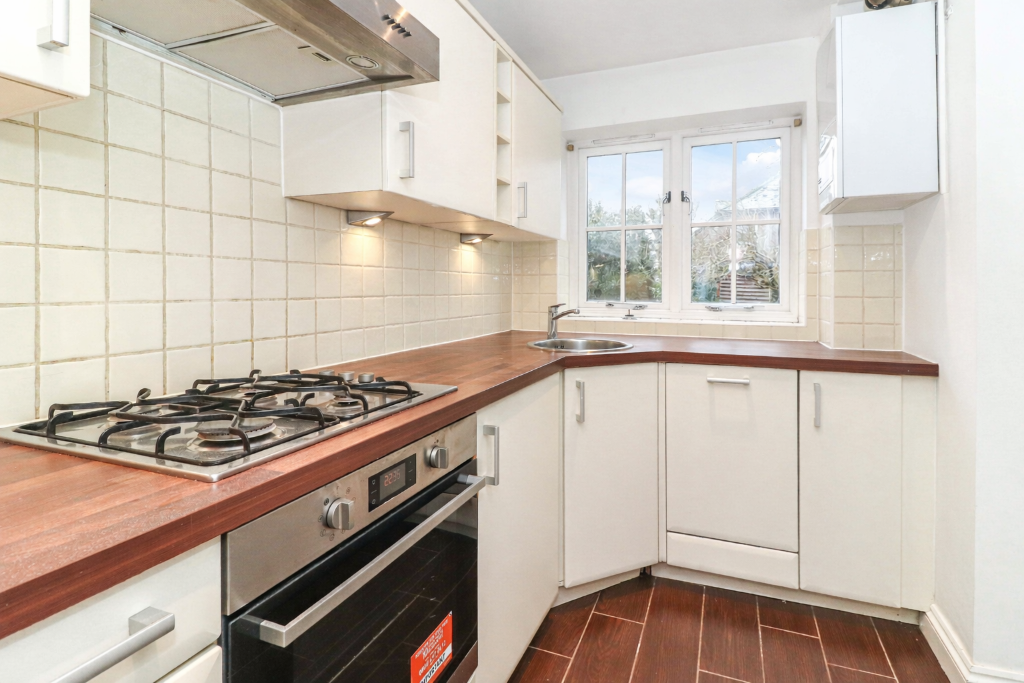 Additional image 11 of Portland Street, St. Albans, Hertfordshire, AL3