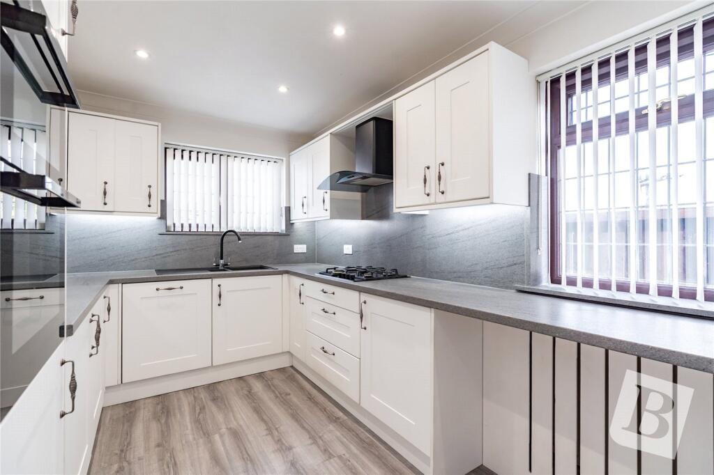Main image of property: London Road, Wickford, Essex, SS12