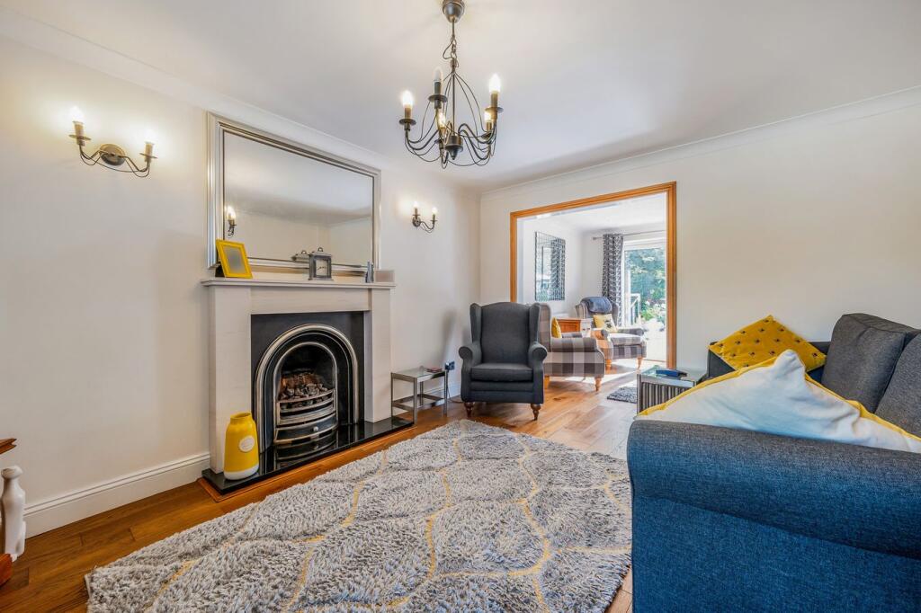 House in Southampton - View 4