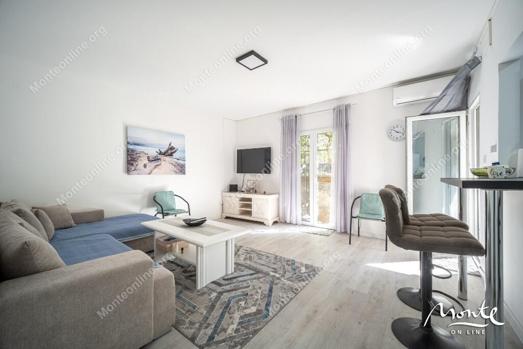 Main image of property: Dobrota