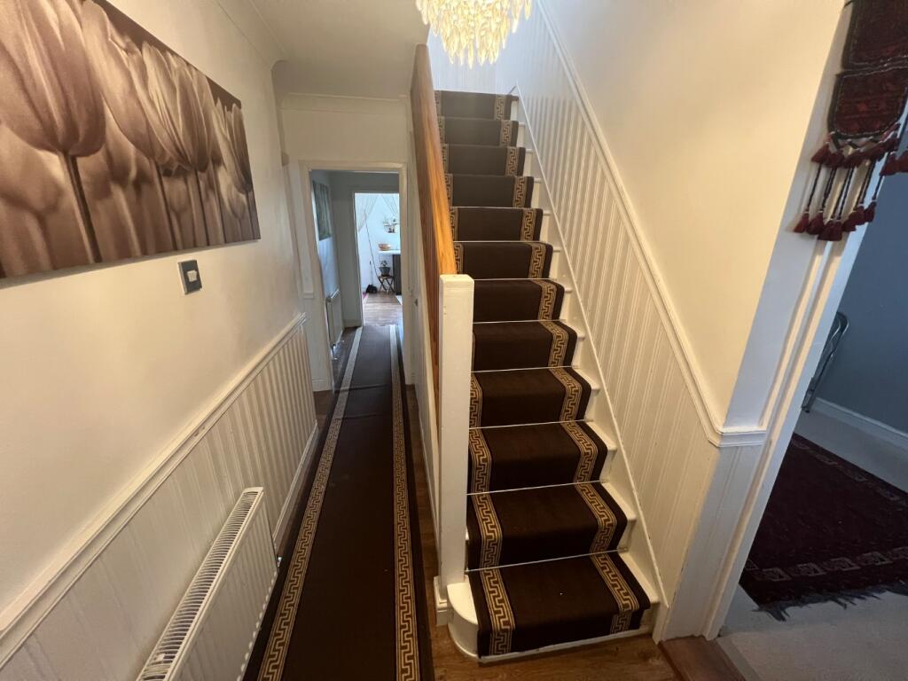 House in Luton, Limbury - View 2