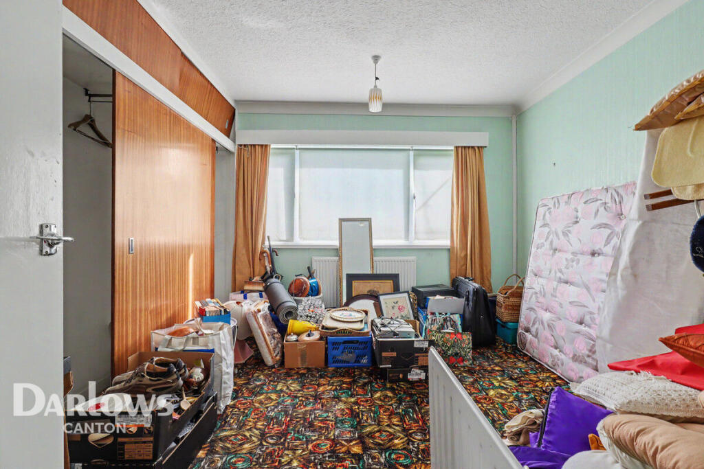 Apartment in Cardiff, Pentrebane, Fairwater - View 5