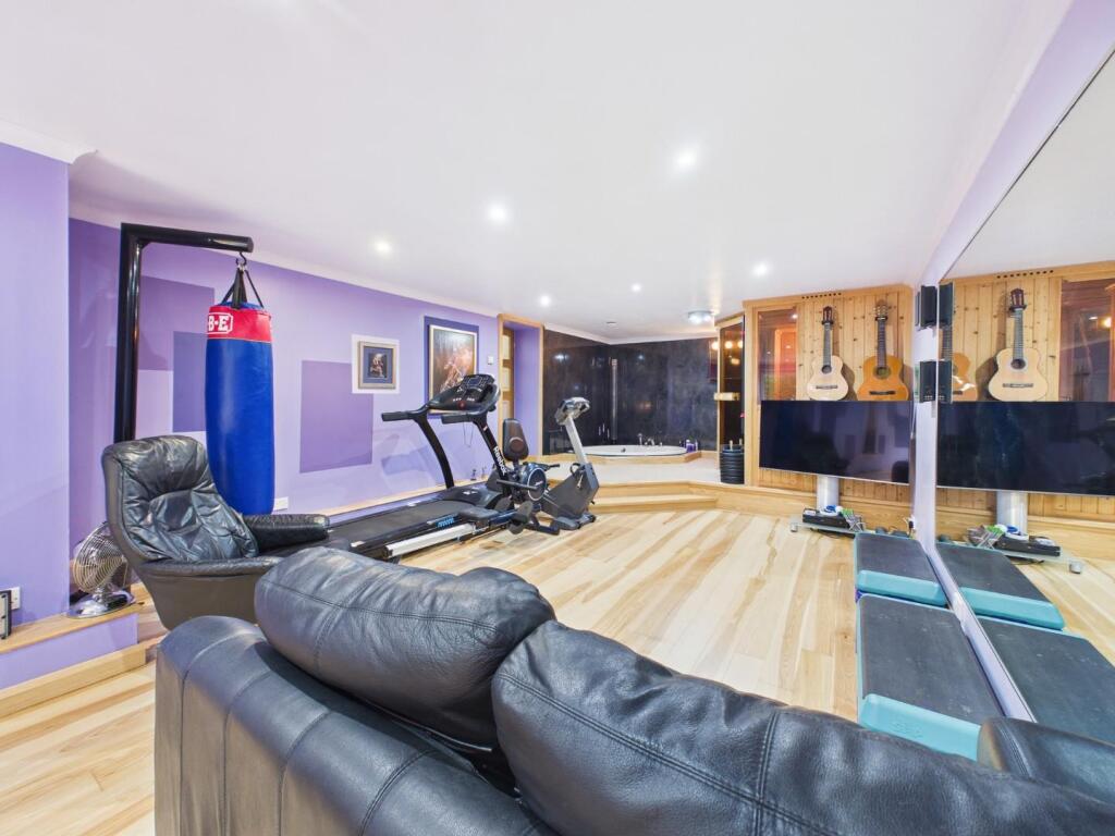 Additional image 15 of Woodvale Crescent, Bingley