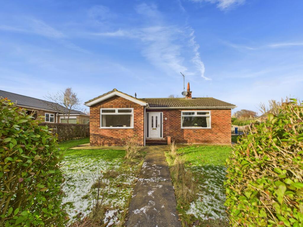 Main image of property: 2 Hall Close, Nafferton, Driffield, YO25 4JN