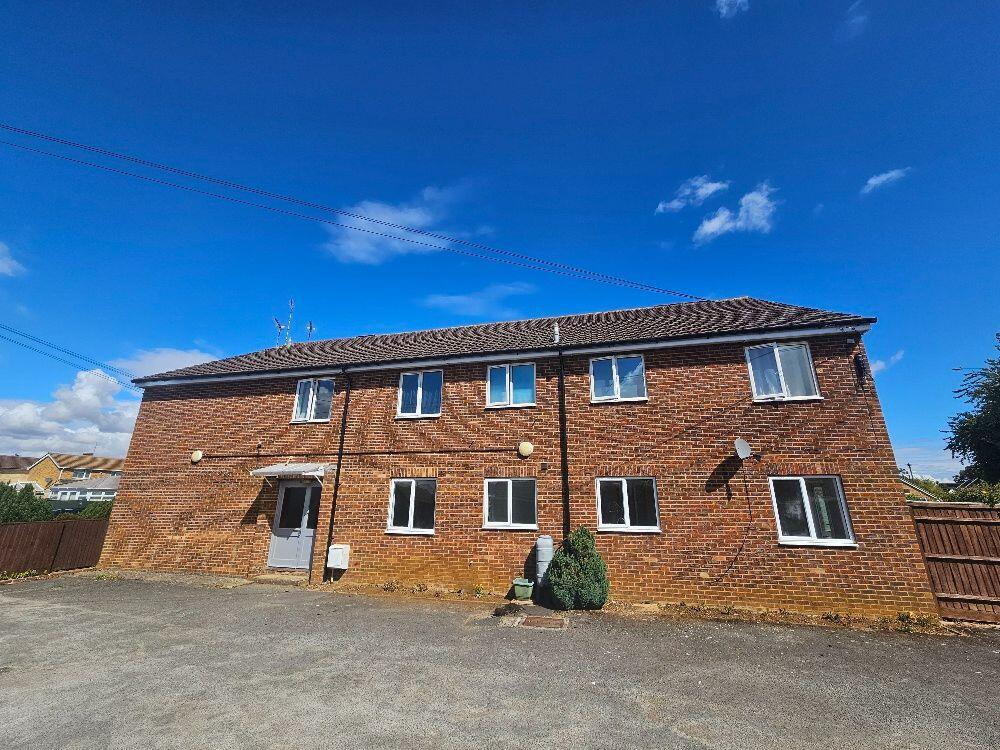 Main image of property: Harrowby Road, Banbury, OX16 9HG