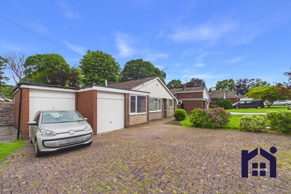 Main image of property: Borrowdale Road, Leyland, PR25 3AU