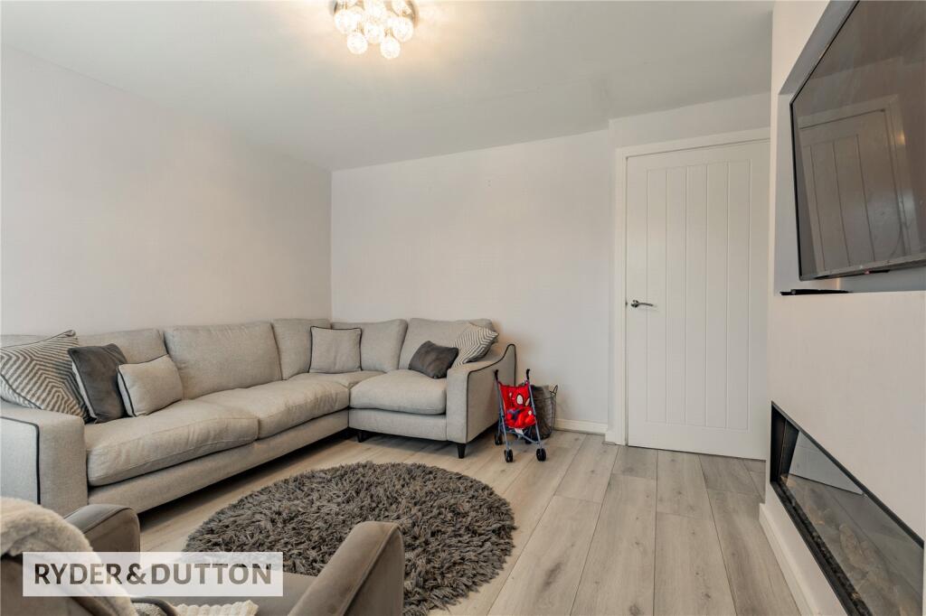 Trinity Drive, Failsworth, Manchester, Greater Manchester, M35 photo 4
