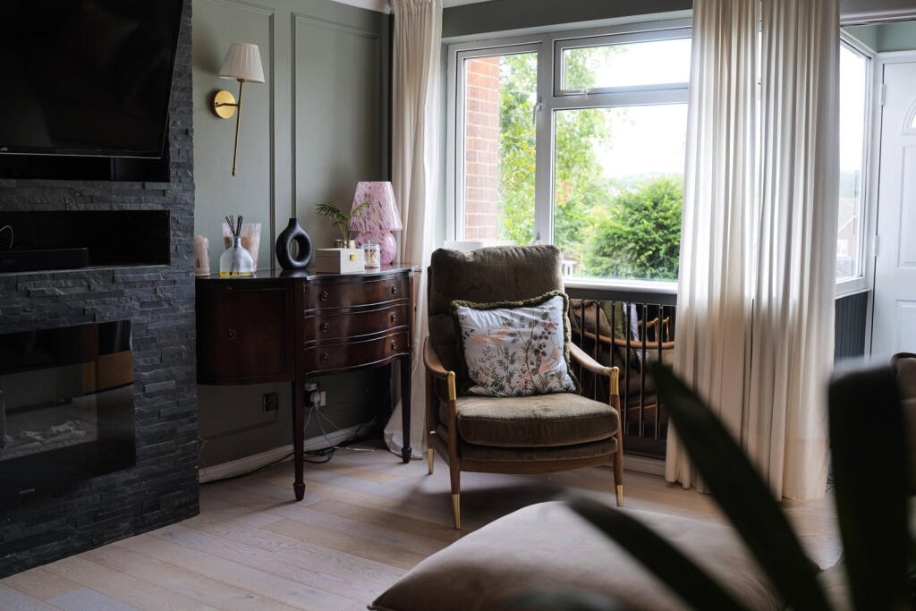 House in East Hampshire, Alton - View 4