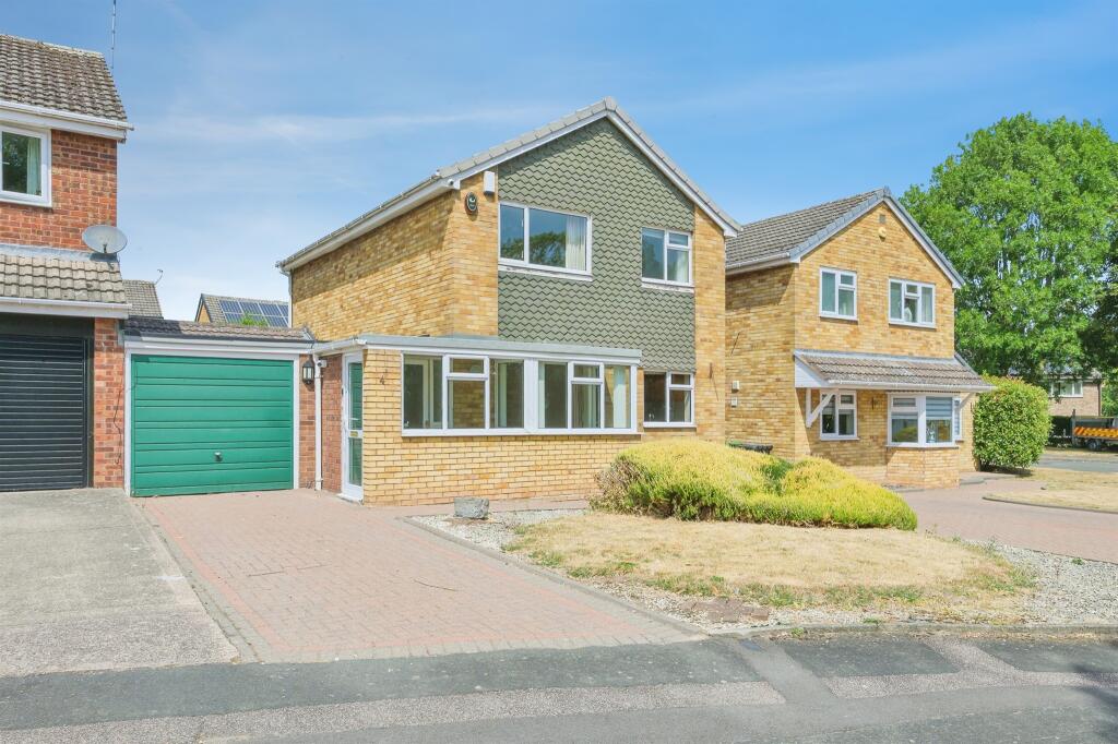 Main image of property: Belvedere Close, Tamworth