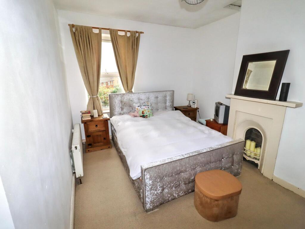 House in Wakefield - View 4