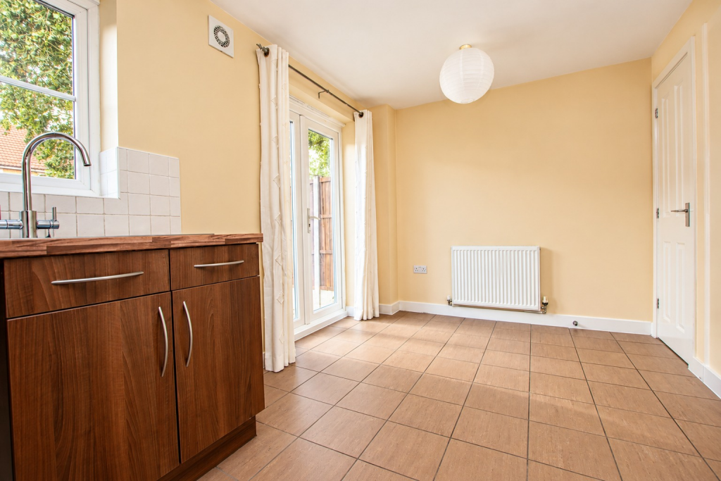 Arvina Close, North Hykeham photo 3