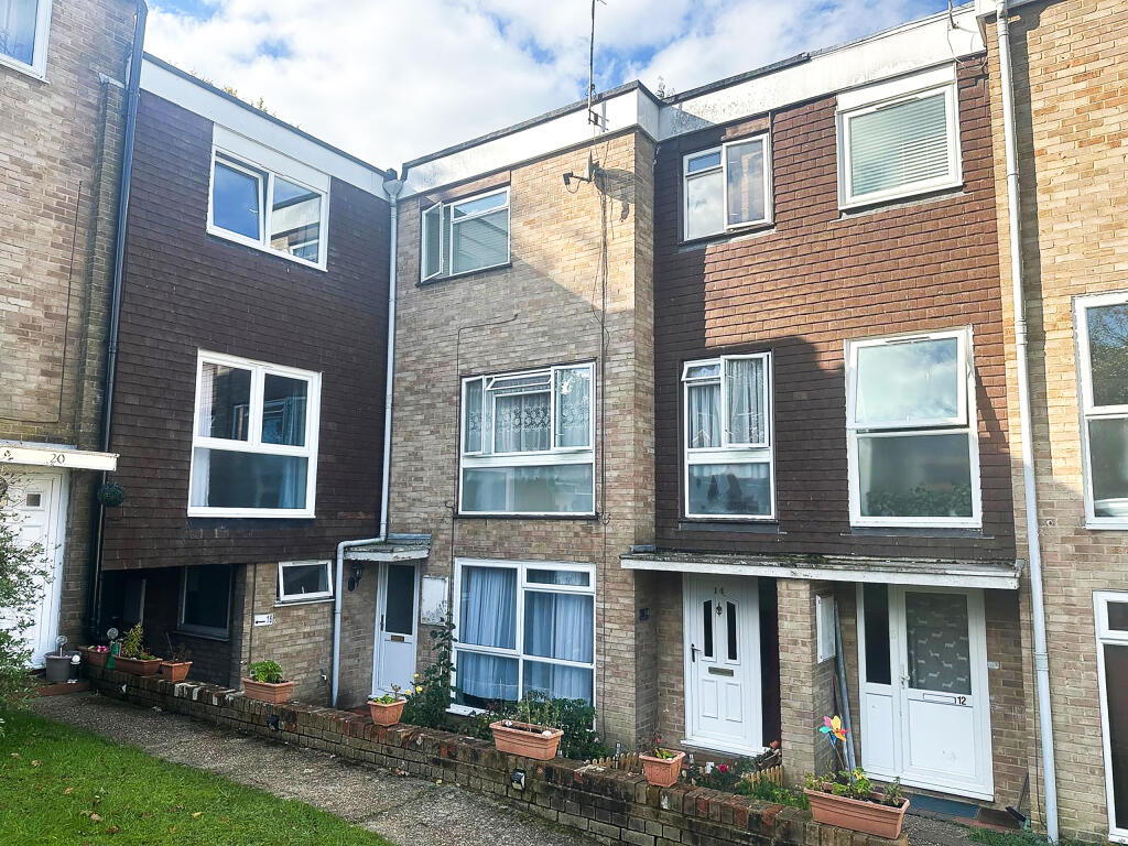 Main image of property: 16 Hyde Heath Court, Crawley, West Sussex, RH10 3UQ