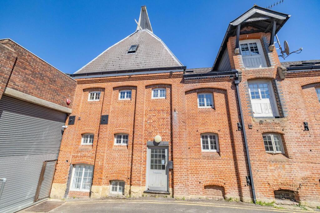 Main image of property: The Maltings, Roper Road, Canterbury, Kent, CT2