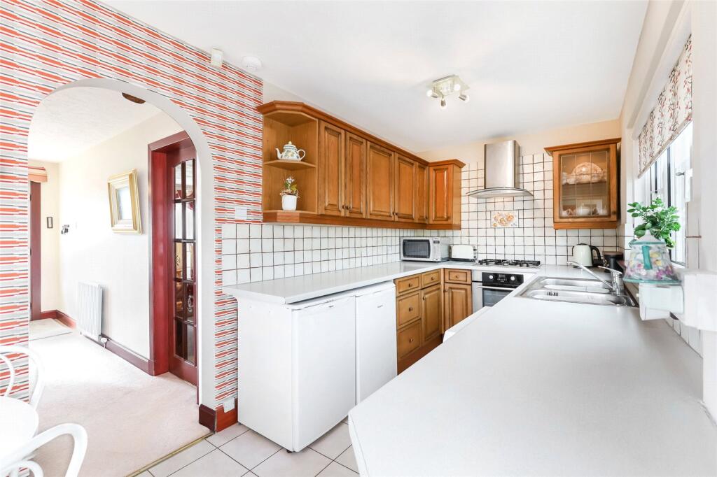 House in Paisley, Inverclyde - More