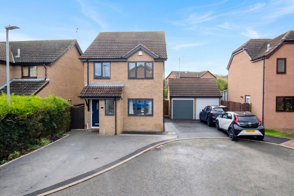 Main image of property: Ouse Close, Wellingborough, NN8