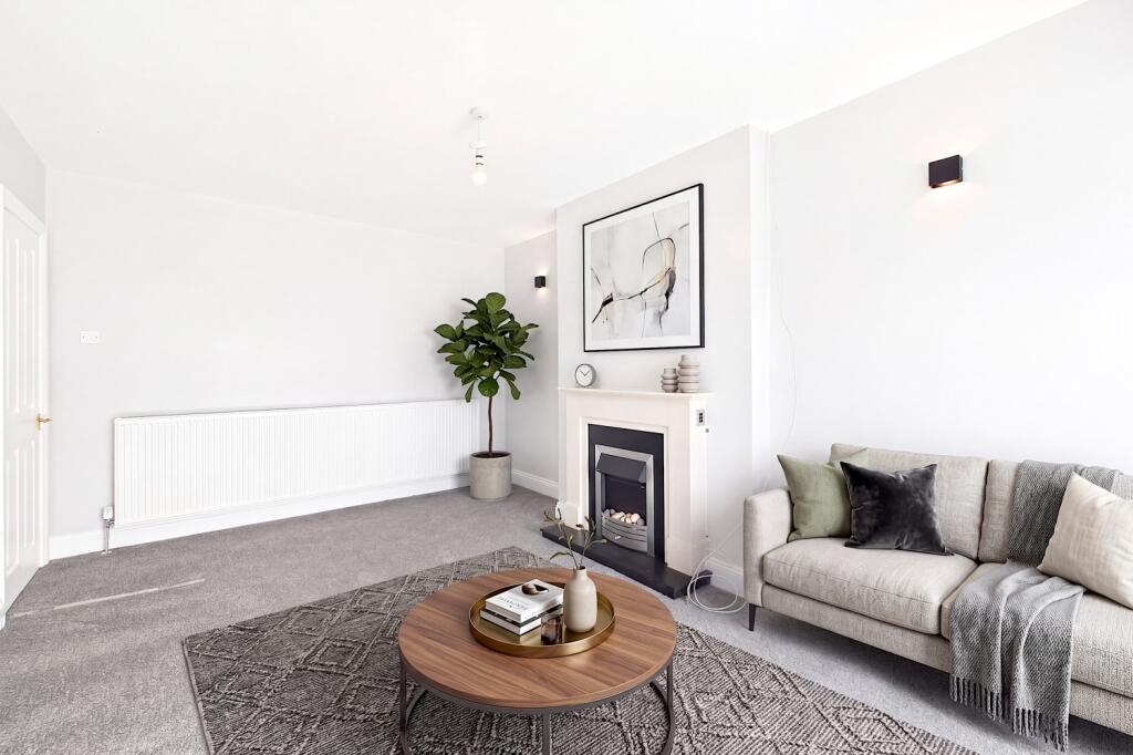 House in Barmby Moor - More