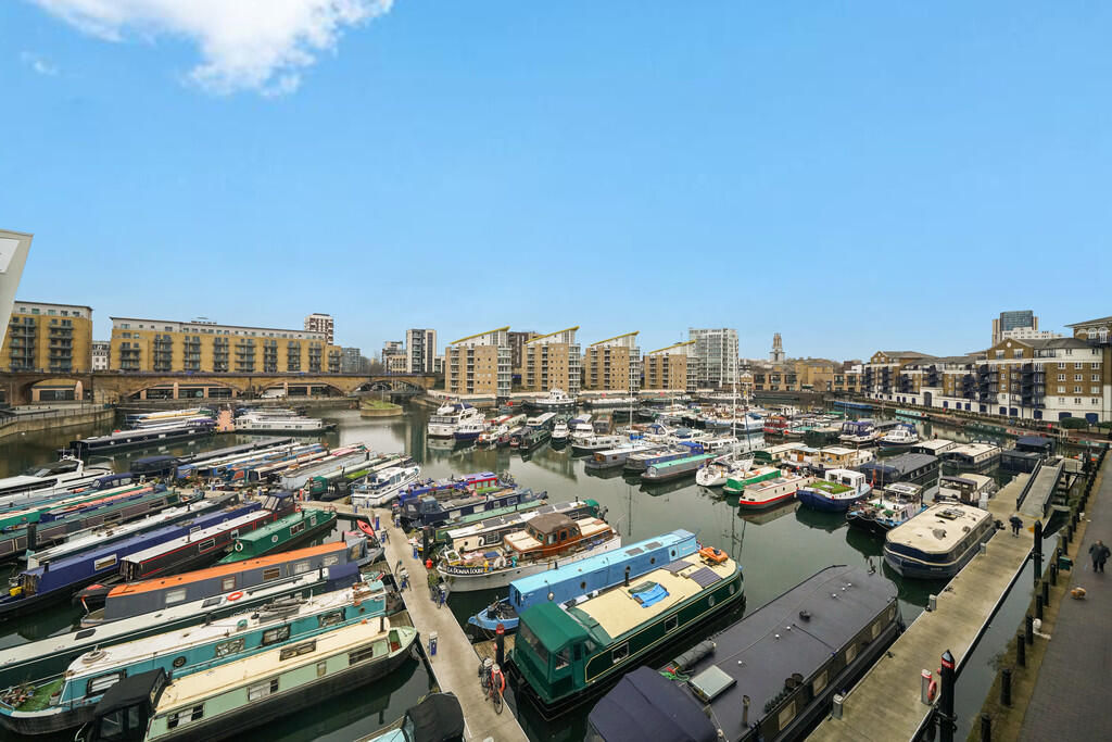 Main image of property: Goodhart Place, London, E14 