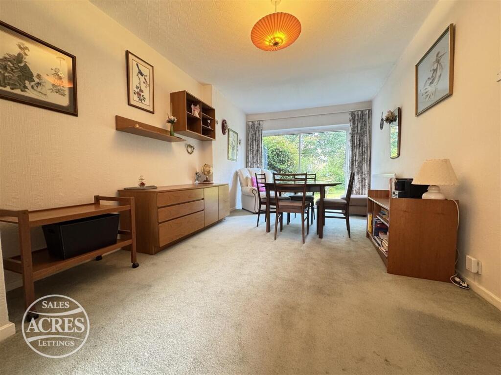 House in Sandwell, West Midlands - View 6