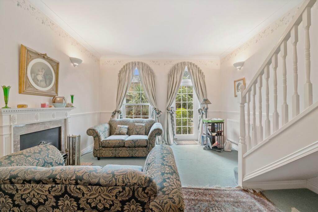 Main image of property: Elizabeth Square, London, SE16