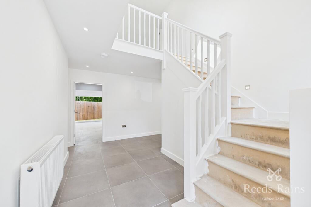 House in St Helens, Portico, Nutgrove - View 3