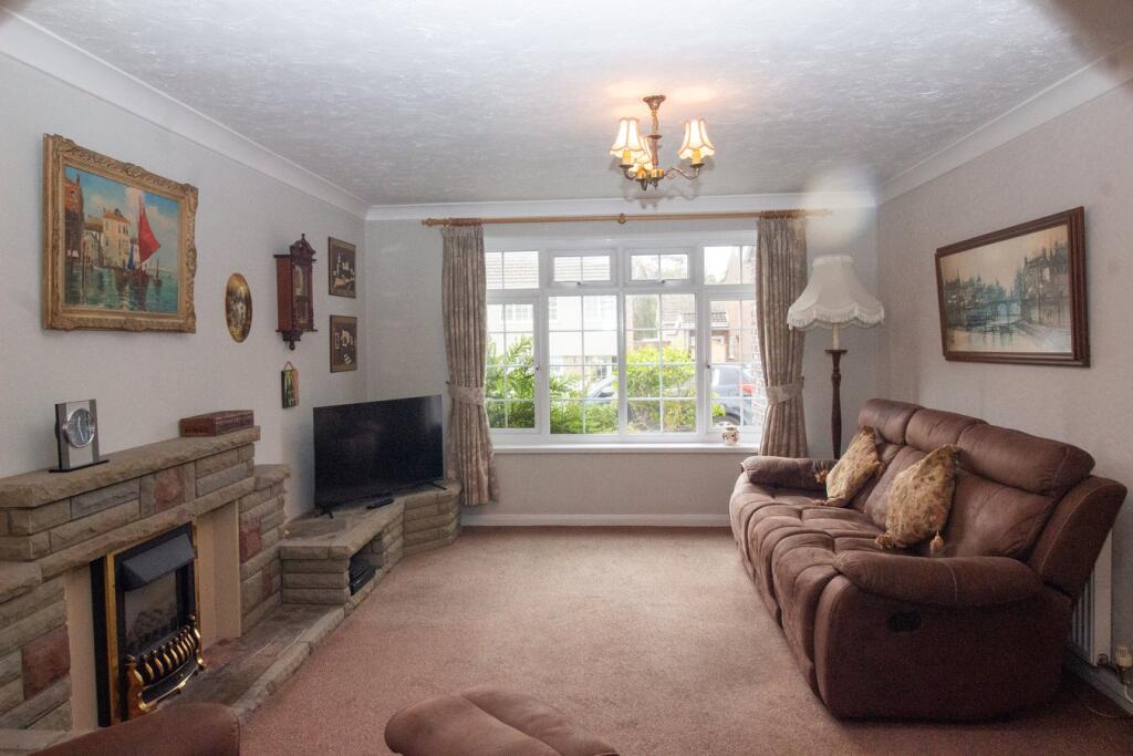 Raglande Court, Llantwit Major, CF61 photo 2