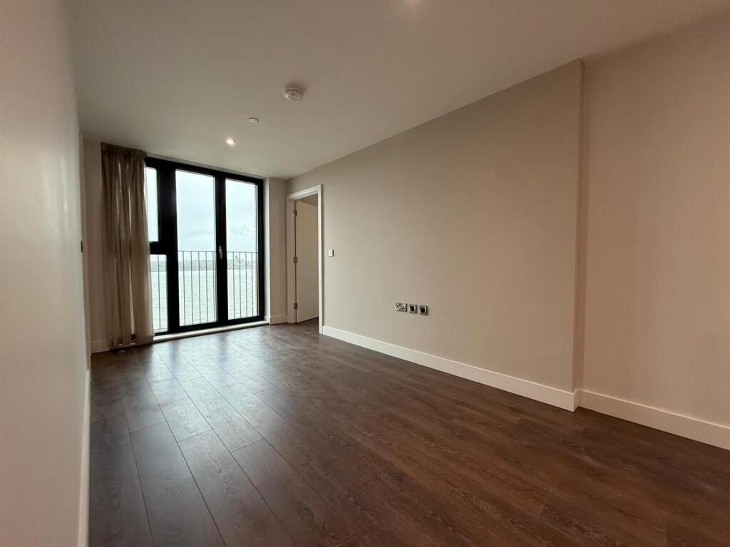 Main image of property: 716 Aquitania, West Waterloo Place, 3 Triskelion Way, Liverpool