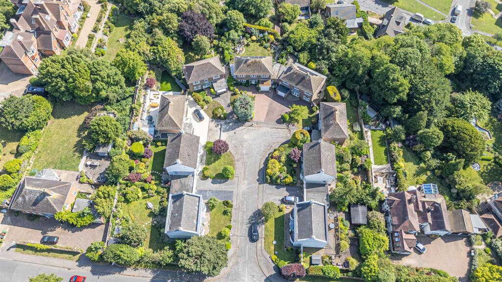Regency Gardens, St. Leonards-on-sea photo 4