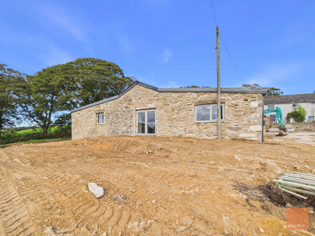 House in Truro, Wendron - View 2