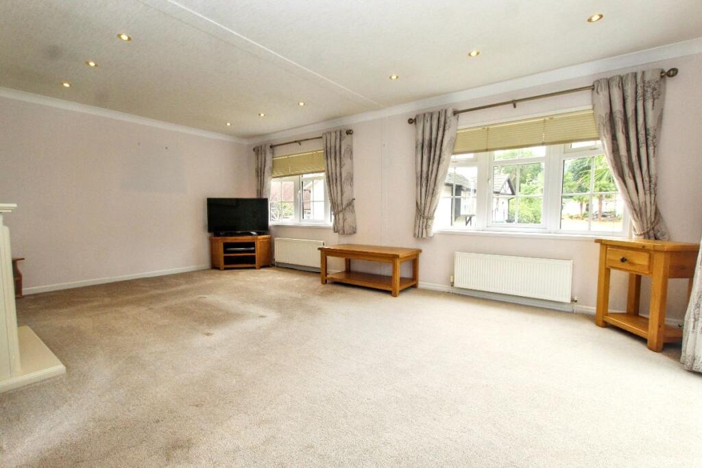 House in Maidstone, Harrietsham - View 4