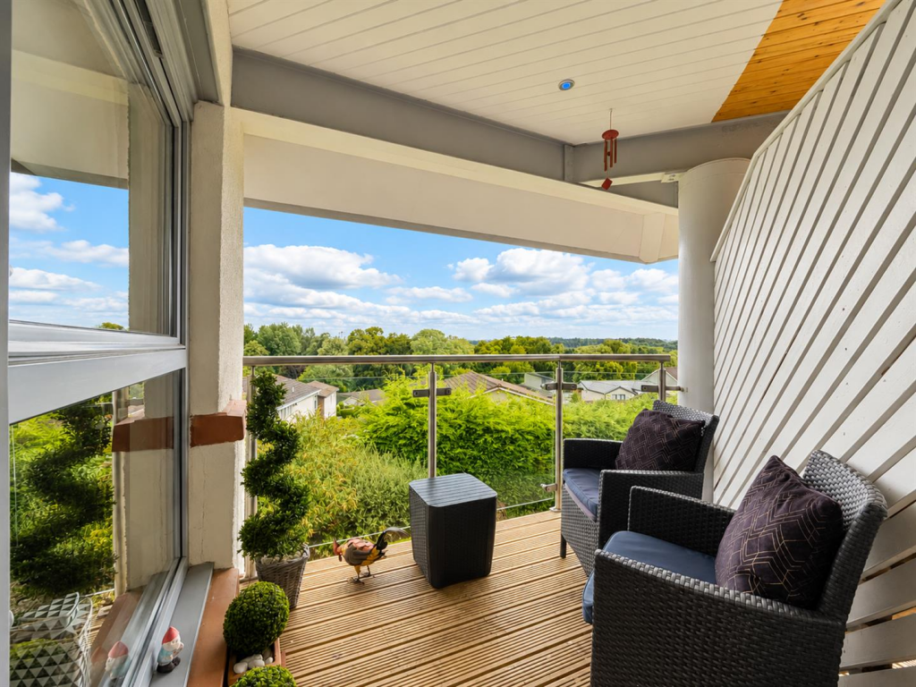 Apartment in Hamilton, Barncluith, Silvertonhill - More