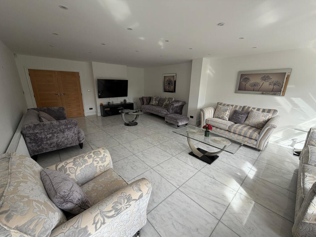 House in Manchester - View 4
