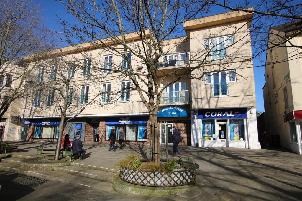 Main image of property: Dulcima House, Carfax