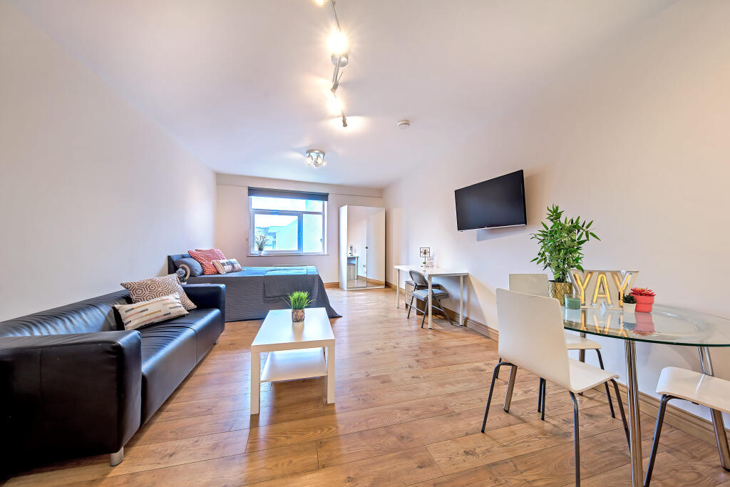 Main image of property: 204 Bridge House, Durham