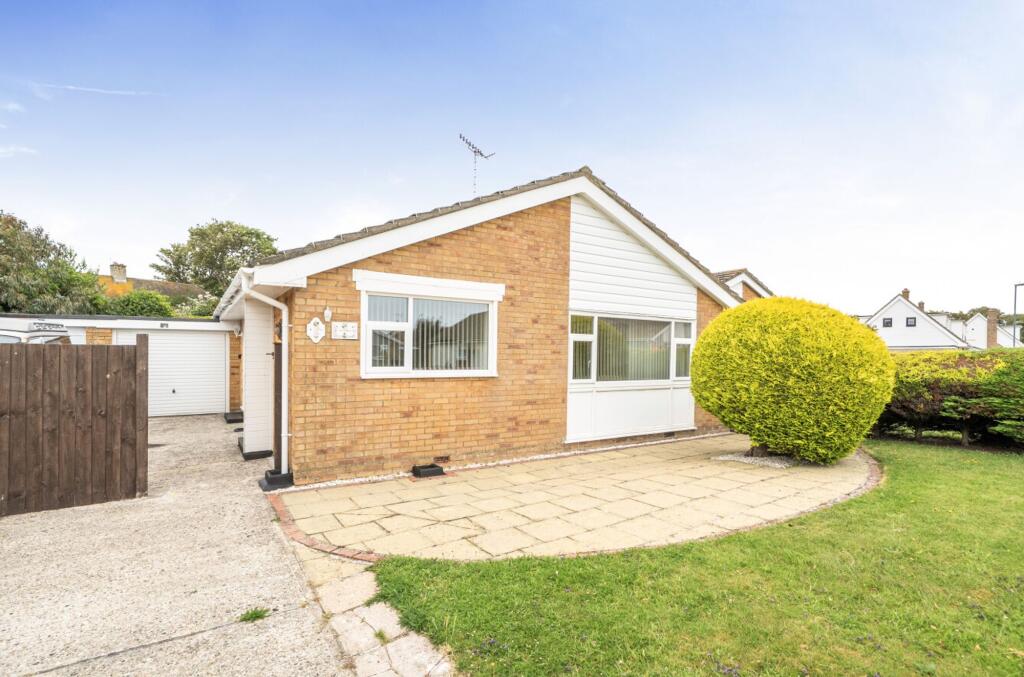 Main image of property: Andrew Avenue, Felpham, PO22