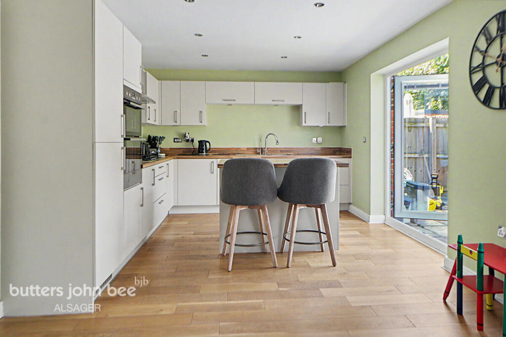 Myrtle Wood Road, Alsager photo 4