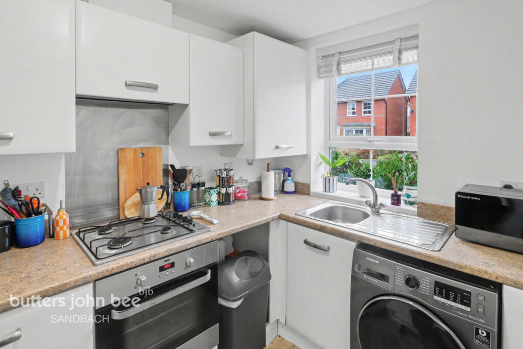 Peter Fletcher Crescent, Sandbach photo 3