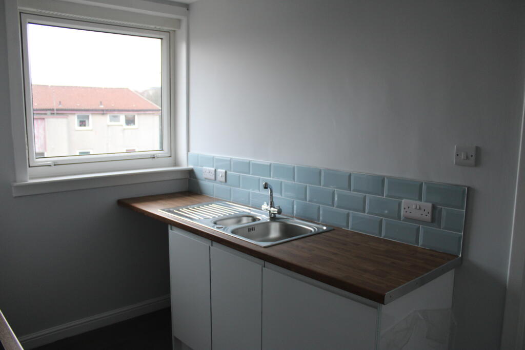 Apartment in Paisley - View 5