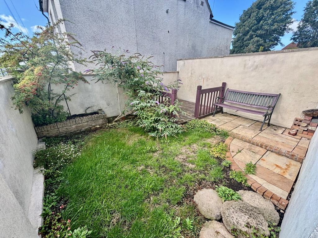 Property photo 8