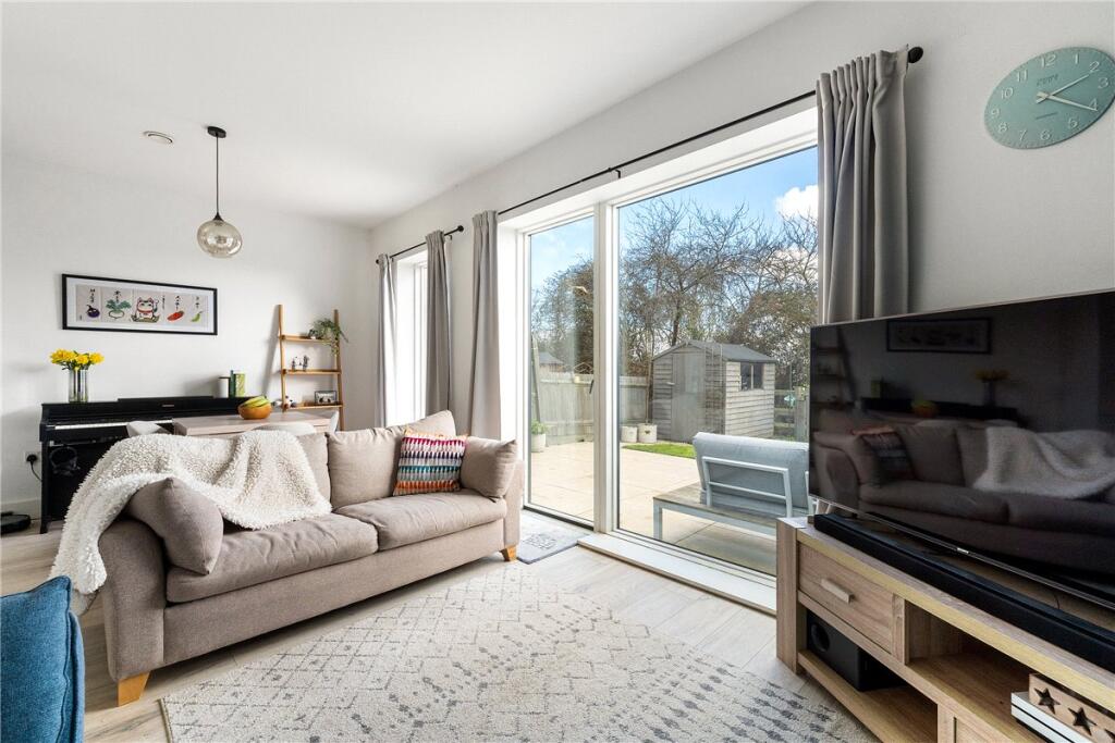 Lapwing Avenue, Trumpington, Cambridge, CB2 photo 2
