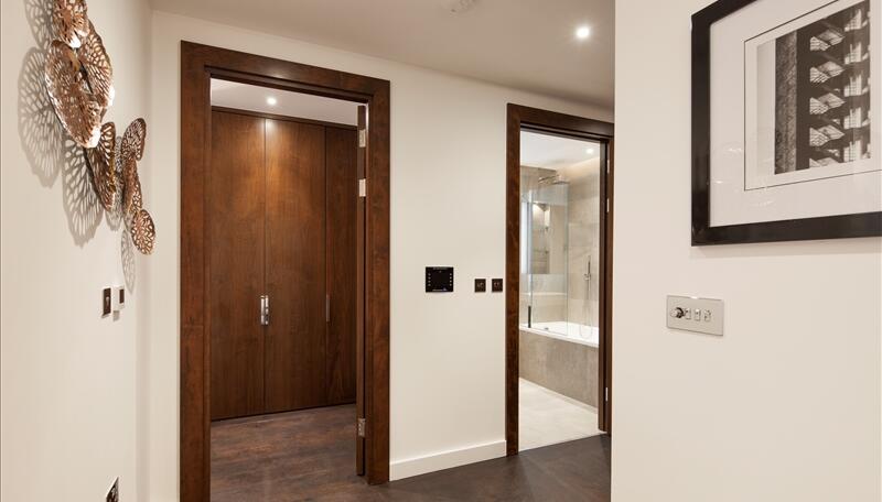 Apartment in London - More