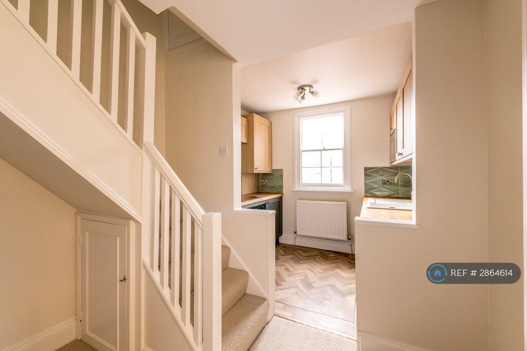 Main image of property: Caledonia Place, Bristol, BS8