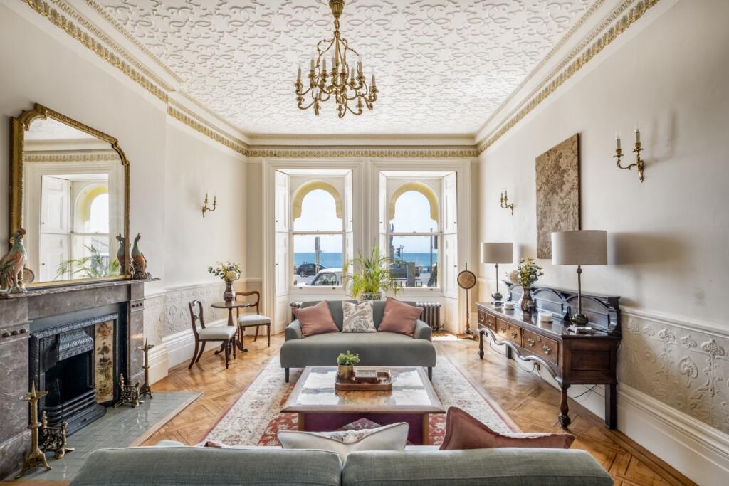 House in Brighton - More