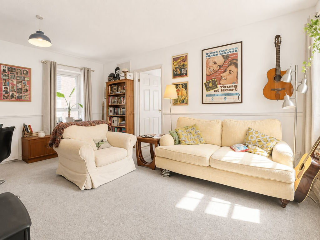 Apartment in Colchester, Essex - More