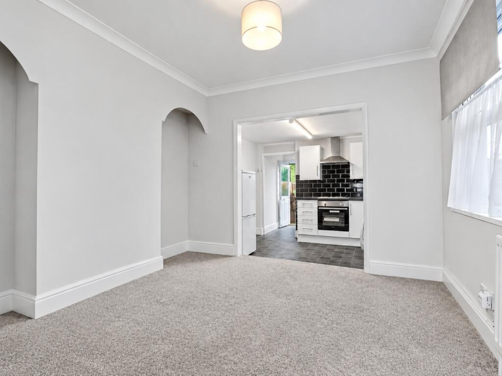 Apartment in Cambridge - View 2