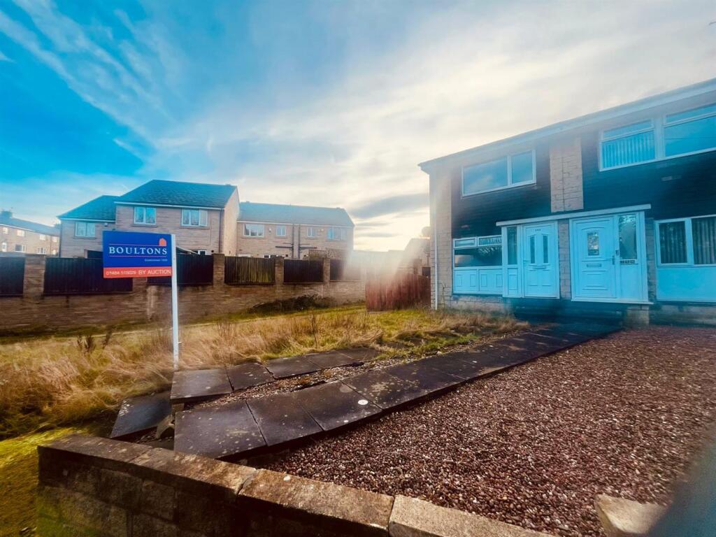 Main image of property: Long Lane, Huddersfield