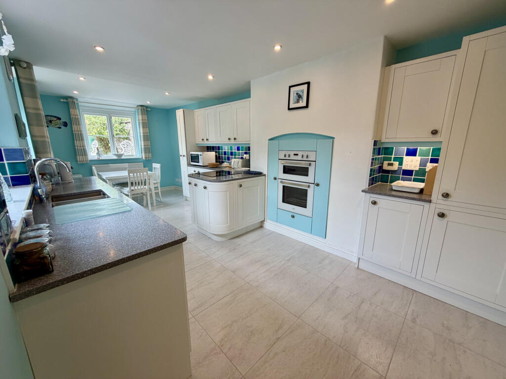 Southover, Wells, Somerset, BA5 photo 5