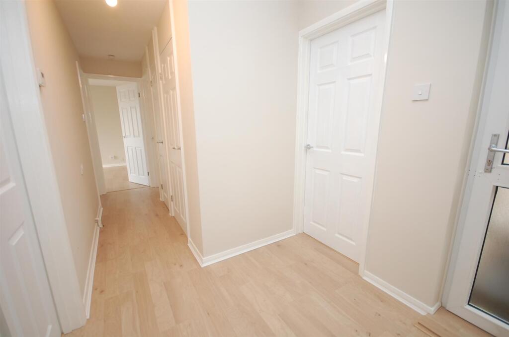 Talbot Court, Radcliffe-On-Trent, Nottingham photo 5
