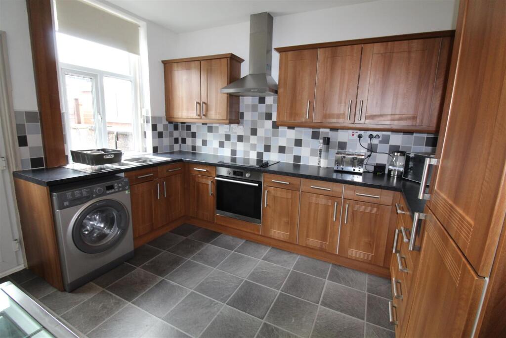 House in Bolton, Horwich - View 4