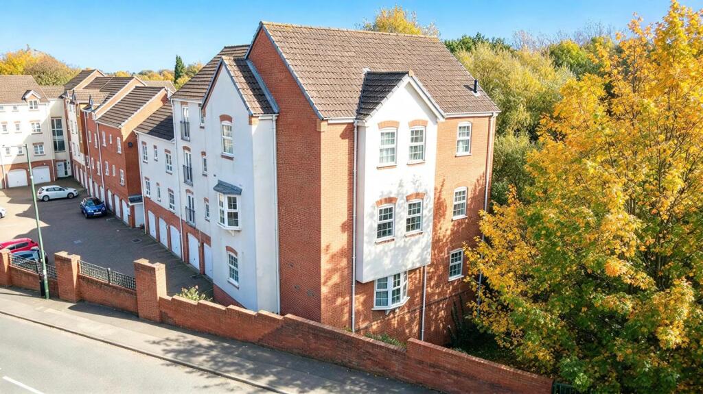 Apartment in Walsall - View 2