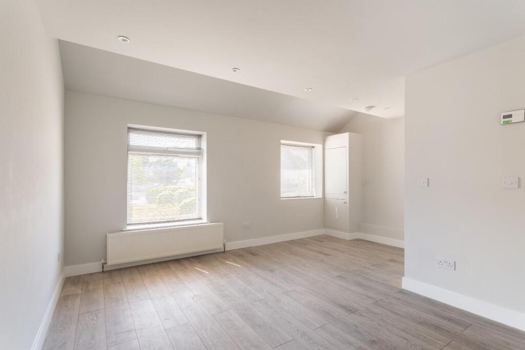 House in Adur, Shoreham-by-Sea - View 6